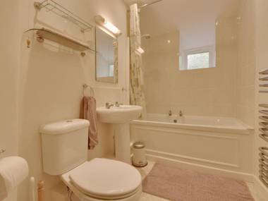 Lew Quarry Cottage Lewdown