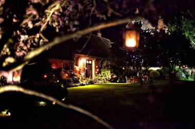 Breathtaking Elizabethan Manor House