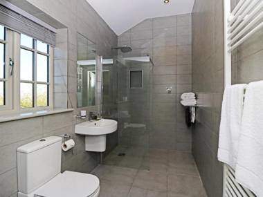 Plum and Partridge Husthwaite