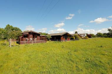 Green View Lodges