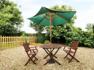 The Old Goat Barn at Trout Cottage Somerton