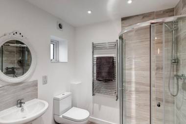 The Clover Lodge Red Lake Farm Nr Glastonbury