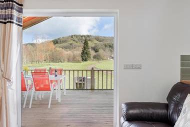 Kingfisher Lodge Redlake Farm Nr Glastonbury