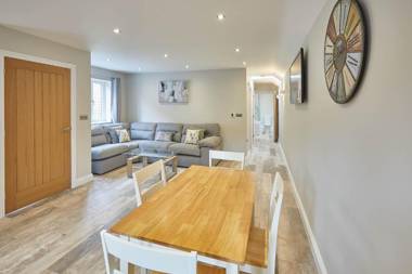 Host & Stay - Sunnydale Cottage