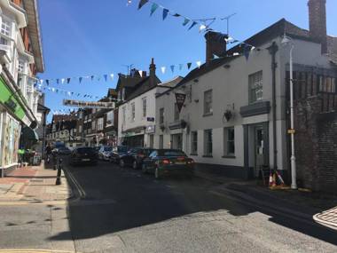 Morleys Rooms - Located in the heart of Hurstpierpoint