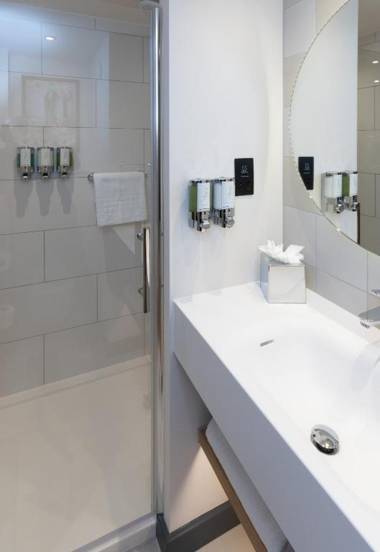 Hampton by Hilton London Park Royal