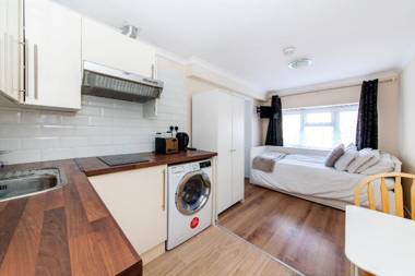 TH Serviced Apartment London