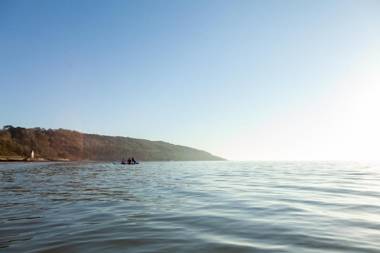Garden Apartment On The Beach