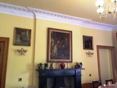 Bellevue Guest House