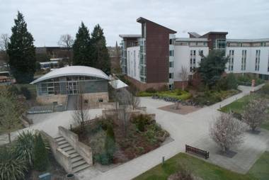 Pollock Estate - Summer Accommodation