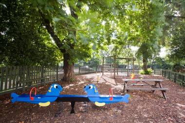 Holiday Inn Express Edinburgh City West an IHG Hotel