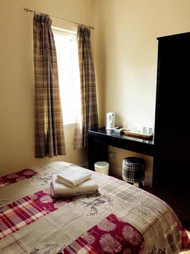 Acer Lodge Guest House