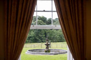 Melville Castle Hotel