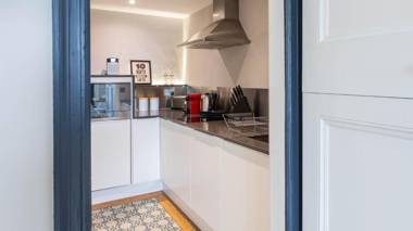 Linton Collection - 28 North Bridge