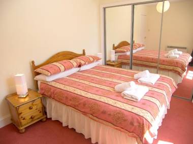 Royal Mile Edinburgh - 2 Bedroom Apartment