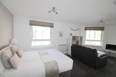 Lochrin Apartments by Edinburgh City Apartments