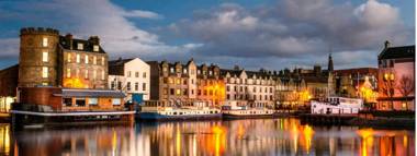 Heart Of Edinburgh City Flat