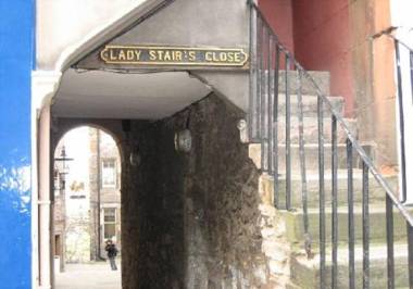 Ladystairs 1 Royal Mile