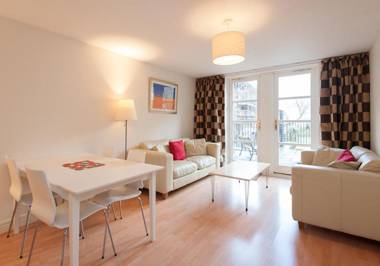 Castle Wynd Old Town