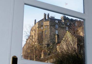 Castle Wynd Old Town