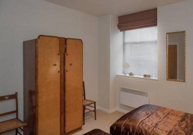 Causewayside Apartment - The Edinburgh Address