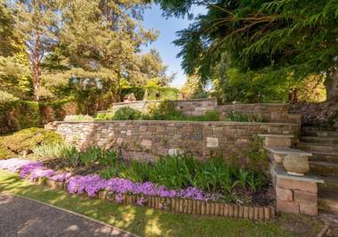 The Lochside House Residence