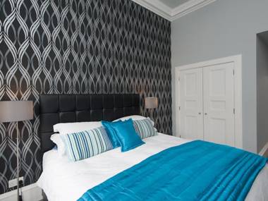 Parliament Sq apt 12 Royal Mile