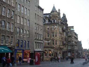 High Street Apartment