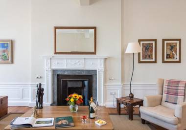 The New Town Idyll @ Dublin Street