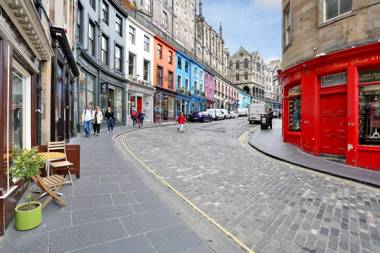 West Bow - Comfy 2 bed on West Bow overlooking Grassmarket