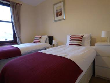 Beechwood Park - Sleeps 4 easy access to Edinburgh