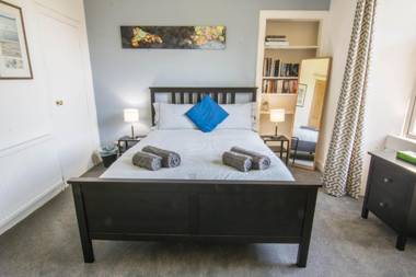 426 Homely 1 bedroom apartment in Leith