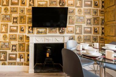 West Bow - Magical Harry Potter-Inspired Flat near Edinburgh Castle