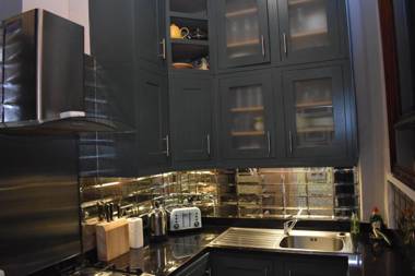 Frederick Street - stylish apartment in the heart of New Town!