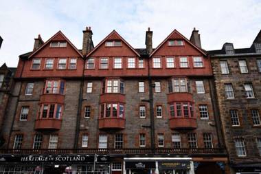 Royal Mile Romance by Heritage Of Scotland LLP