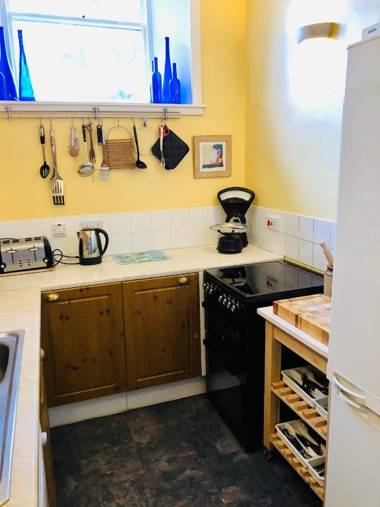 Gorton House and Cottages