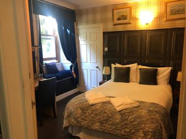 East Claremont Guest House