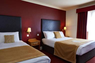 Fieldhead Hotel by Greene King Inns