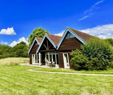 House on the Brooks South Downs West Sussex Sleeps 14