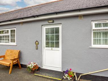 2 Black Horse Cottages