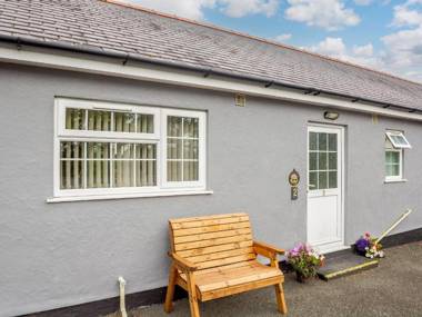 2 Black Horse Cottages