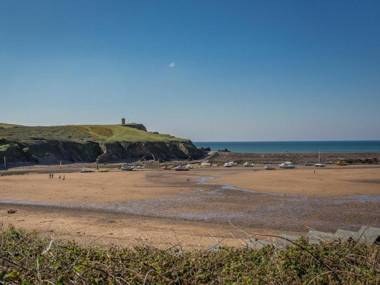 Post House Holsworthy