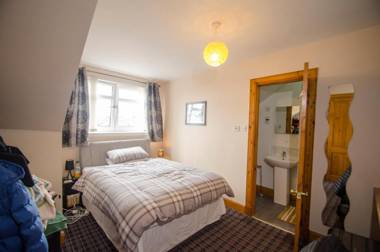 Knight's Rest Guest House