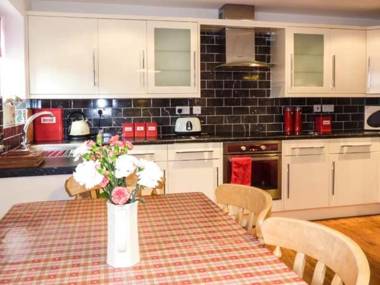 The Barn Ivy Cottage