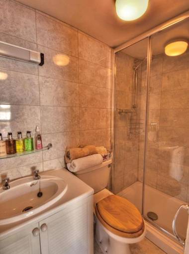 Little Mainstone Guest House