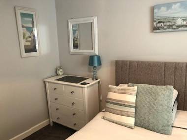 Bridgeside Guest House