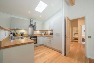 14 Stonerush Valley Looe