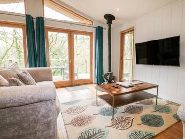 9 Stonerush Valley Looe