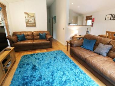 2 Stonerush Valley Looe