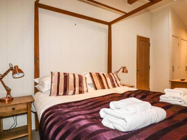 7 Stonerush Valley Looe